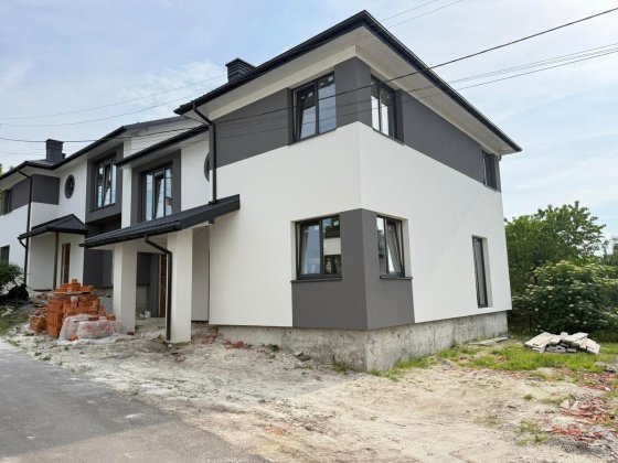 Продаж дуплексу  Сокільники ( центр ), 15 хв. від Львова Сокільники
