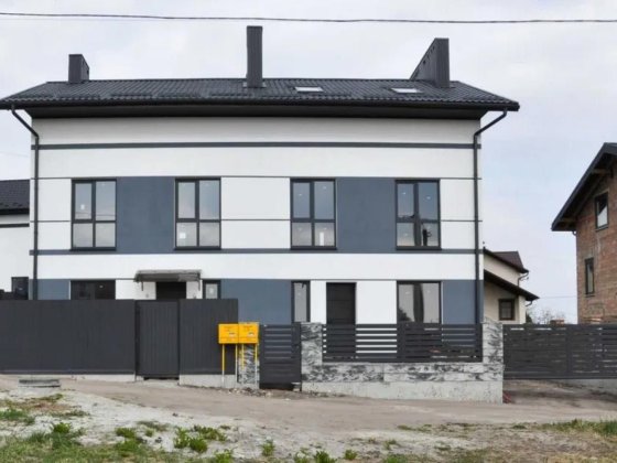 Продаж / Будинок, Дуплекс / 0 - Цикл/ Зубра /Львівська область Зубра