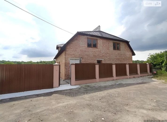 Продаж окремостоячого будинку в Малехові у передмісті Льова - фото 1