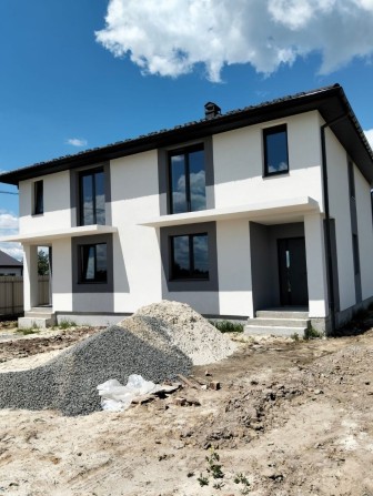 Продаж котеджу (спарка) в с. Конопниця  (недалеко від кафе Реберні) - фото 1