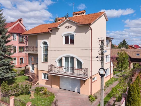 Продаж/Будинок/Ремонт/Конопниця/Львівська область Конопниця