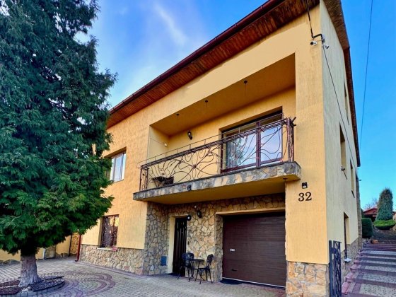 Продаж будинку 260м2 з ділянкою 12сот з ремонтом та технікою Давидів