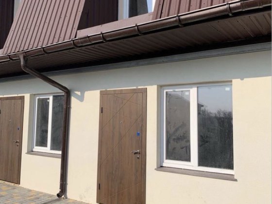 Двоповерховий Таунхаус поблизу Рівʼєри Фонтанка