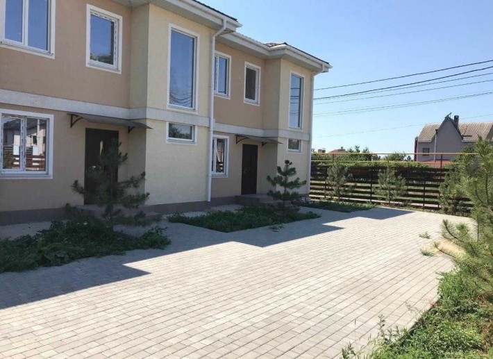 Таунхаус в Фонтанке за 75 000 - фото 1