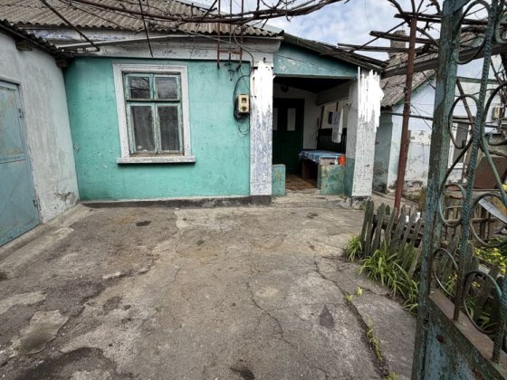 Продам дом на Ленпоселке р-н 130 школы ул. Горизонтальная
