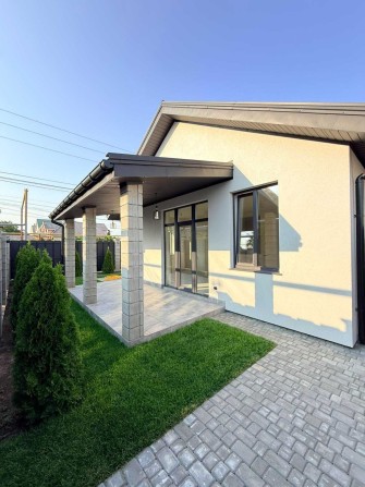 Продам новий будинок у Фонтанці | Місце під авто | Тераса | Газ - фото 1