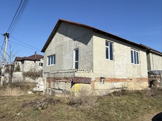 Актуально 22.07 цена ниже рынка продам новый дом без ремонта  в Червоный хутор улица Гарманная Лиманка