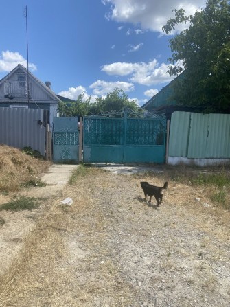 Срочно продам два дом на участке от хозяина Великодолинское - фото 1