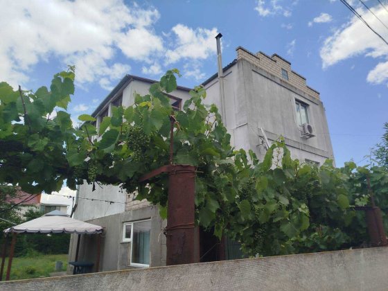 Продам капитальной постройки цена 65т