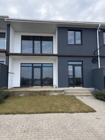 Таун Хаус 130м2 в Червоном Хуторе Близость Моря - фото 1