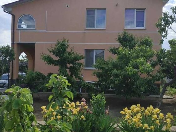 Будинок в СТ "Грона" 3рівні, заходь і живи з пропискою, земля змінено цільове призначення! Нерубайское