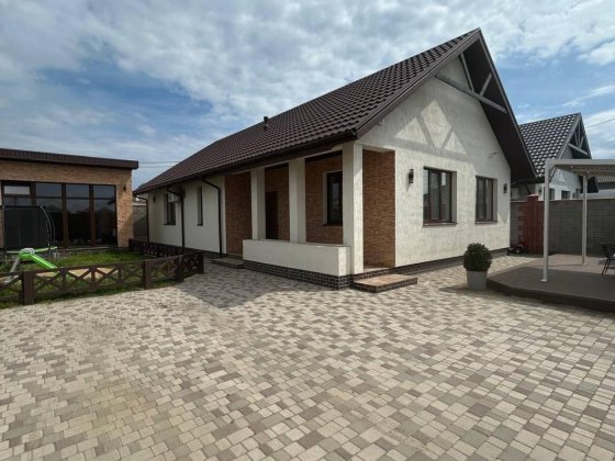 Продам дом с ремонтом в Фонтанке Фонтанка