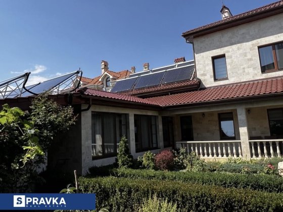 Дом в Черноморской Ривьере ,380 кв м , 10 соток , 8 комнат , крытый бассейн , терасса с барбекю , ба Фонтанка