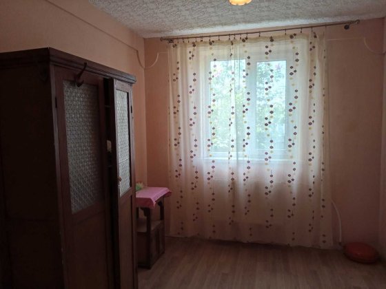 Продам будинок в Великодолинське, Одеська обл. неподалік озера . р9