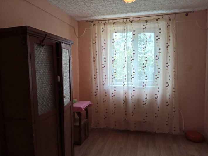 Продам будинок в Великодолинське, Одеська обл. неподалік озера . р9 - фото 1