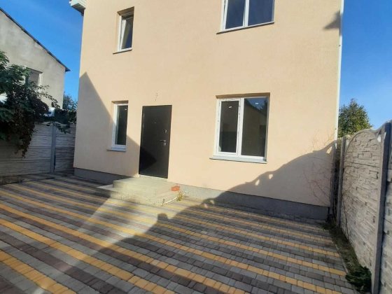 Дом на одной из лучших улиц Червоного хутора Лиманка