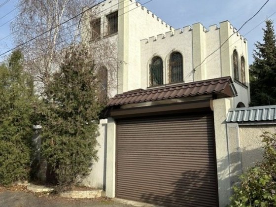Продажа капитального дома в Черноморке, Лиманка — 537 м², участок 10 соток Лиманка
