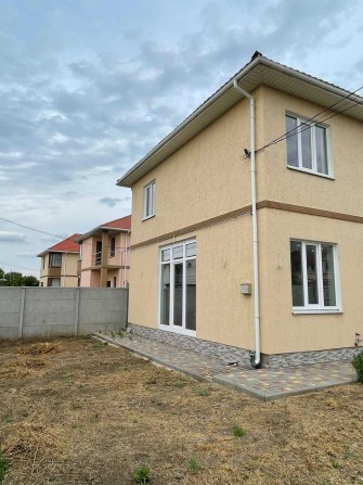 Предлагается к продаже просторный современный дом! - фото 1