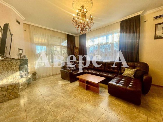 Продам капитальный 2-х этажный дом в Фонтанке Фонтанка