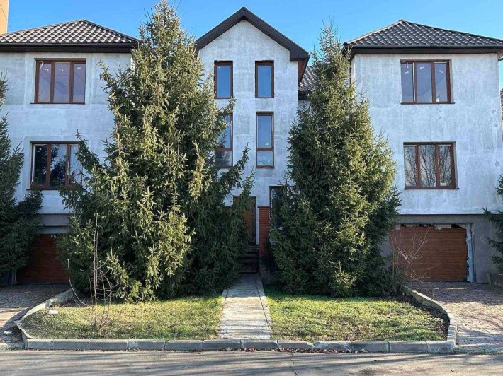 Будинок в Совіньйоні під чистове оздоблення | 820 m2. - фото 1