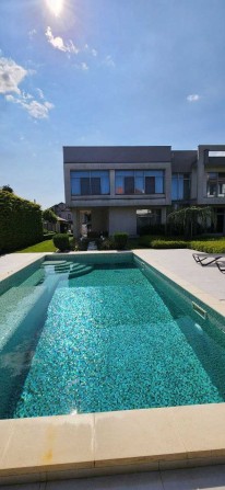Пропонується до продажу елітний будинок у Совіньйоні. - фото 1