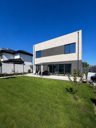 Продаж двоповерхового, автономного будинку з ремонтом Дайберг!! - фото 1