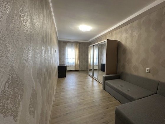 Дом в 5 минутах от города Корсунці