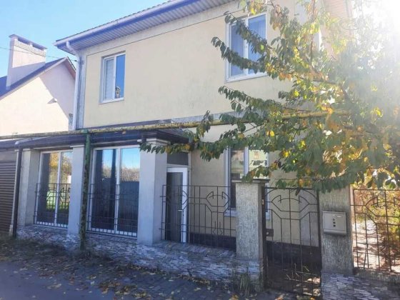 (13) Продам міцний 2-поверховий будинок у с. Бурлача Балка. Бурлачья Балка