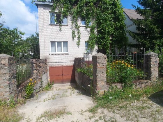 Продам Будинок в Броварах на Зеленій поляні
