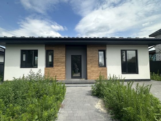 Продаж сучасного будинку в м. Бровари, р-н Торгмаш Бровари