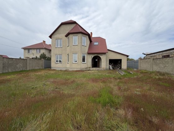Продам шикарный дом в поселке Великий Дальник