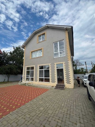 Шикарный 3 этажный дом в Санжейке 215м2-320000у.е с торгом - фото 1