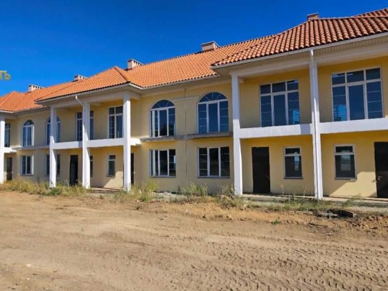 Продам таунхаусы  в Санжейке . Первая линия моря ! Панорама моря! Санжейка