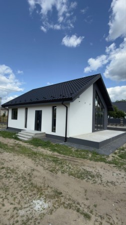 Продам приватний будинок м.Вараш с.Заболоття вул.Патріотичн буд.8 - фото 1