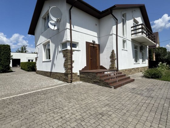 Будинок Біла Криниця Белая Криница
