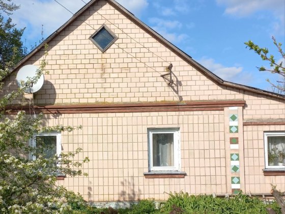 Продаж будинку в селі Велика Омеляна Большая Емельяна