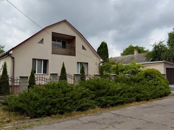 Продаж сучасного будинку в с. Корнин – 122 м² на 15 сотках Корнин
