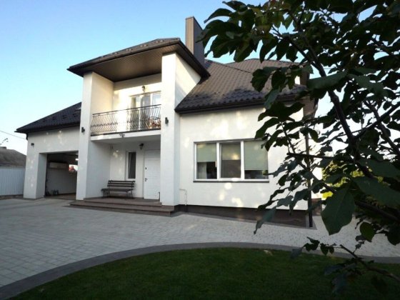 Продаж елітного будинку у пригороді Тернополя, с.Байківці Байковцы