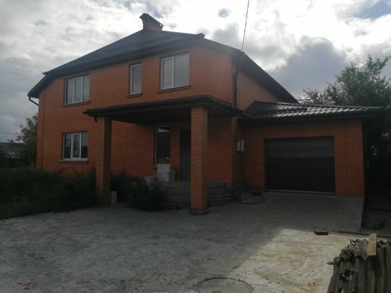 Проам Будинок 240 кв.м  в  центрі Борисполя, вул.Яцютівка 35а.Господар.