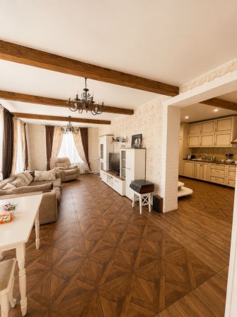 Продаж 2п будинку 152 м² 6 соток в Бучі - фото 1
