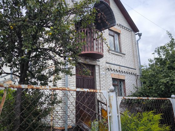 Продаж добротного цегляного будинку 130 м² в Бучі недалеко від Центрального Парку. Індивідуальне газ Буча