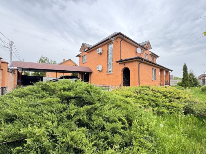 Будинок цегляний в Борисполі 220м2 -+10 сот.  Гараж/ баня/ підвал - фото 1