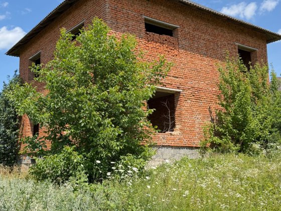 Будинок цегляний недобудований Ивано-Франковск