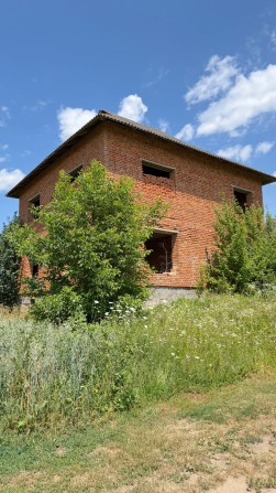 Будинок цегляний недобудований - фото 1