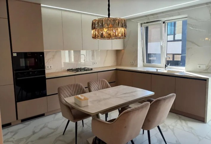 Продаж 2 поверхового таунхауса з ділянкою на 2 сотки, 113 кв. м, Байківці - фото 1