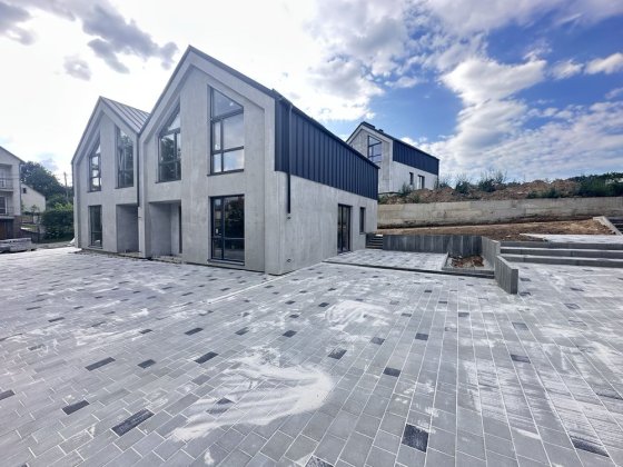 Продаж збудованого дуплексу село Великі Гаї, ділянка 2,5 сотки, площа 113м2 Великие Гаи