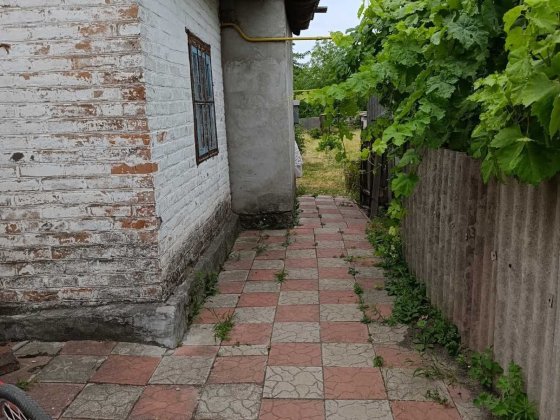 Продається частина газифікованного будинку по вул. Загородній, район четвертої  школи. Первомайськ
