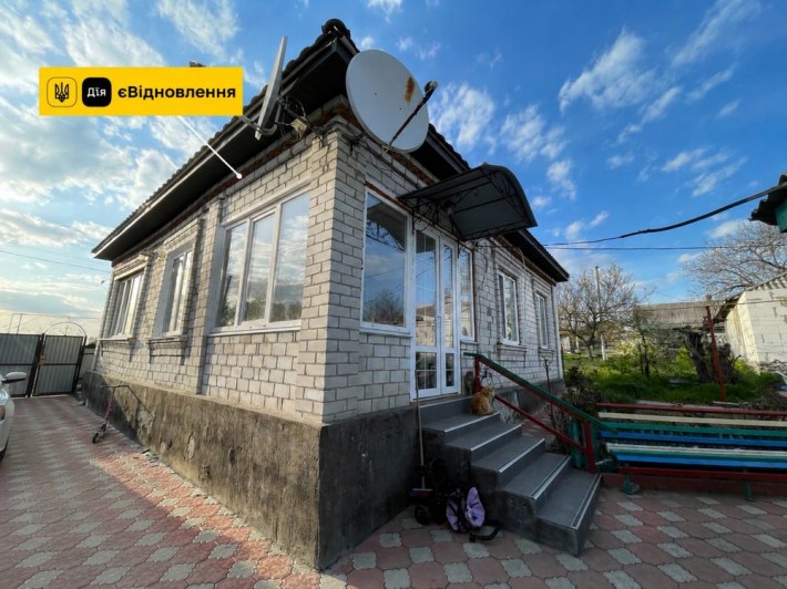 ЦІНУ ЗНИЖЕНО! Будинок з гарним ремонтом на ПМК біля пожежної частини - фото 1
