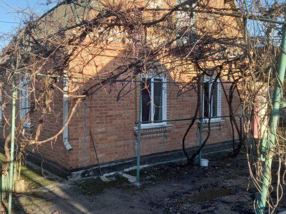 Будинок біля річки. Первомайськ