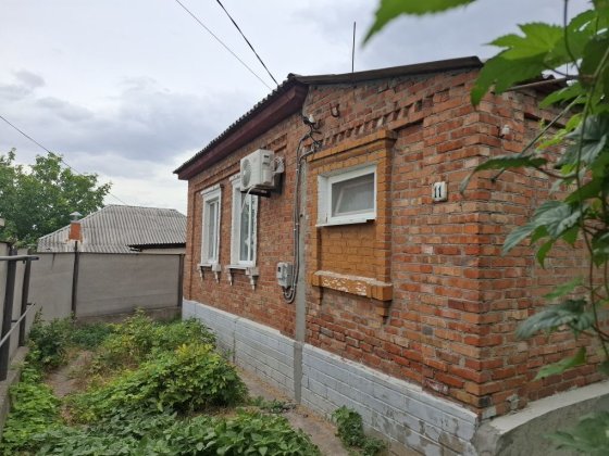 Будинок по вулиці Карпінського Первомайськ